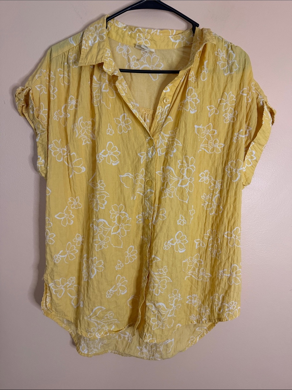 a.n.a Yellow Floral Short-Sleeve Button-Down Shirt